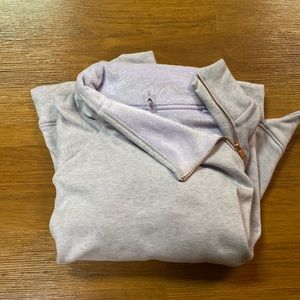 Woman’s size 3XL crew neck